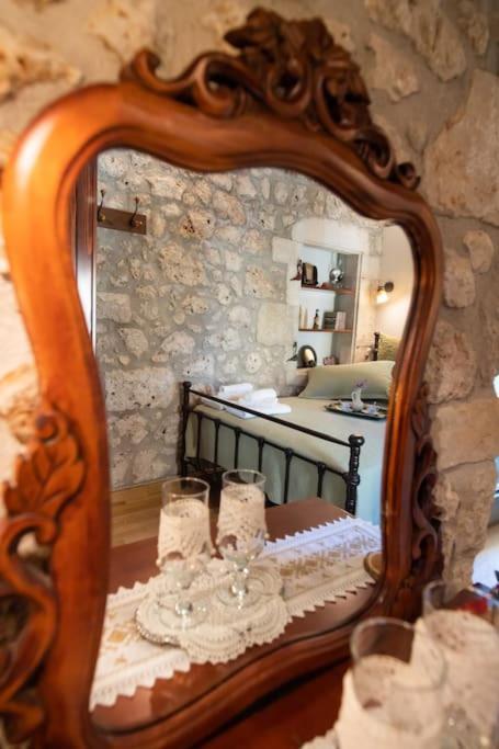 Villa La casa di Bella a tradional stone house with barbecue Kariá Esterno foto