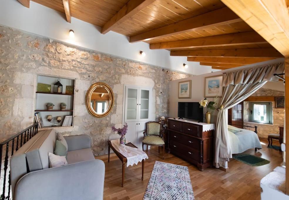 Villa La casa di Bella a tradional stone house with barbecue Kariá Esterno foto